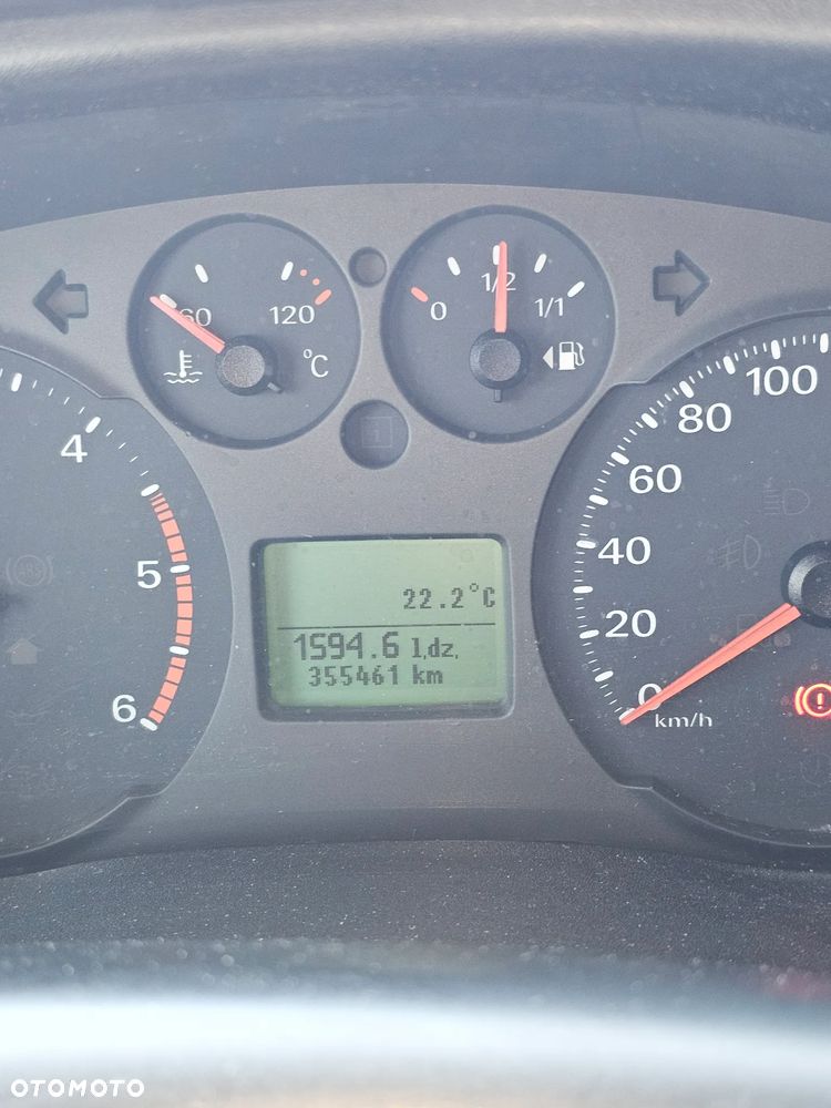 Ford Transit - 12