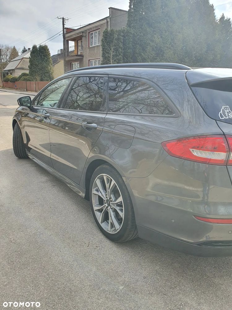 Ford Mondeo 2.0 EcoBlue ST-Line - 11