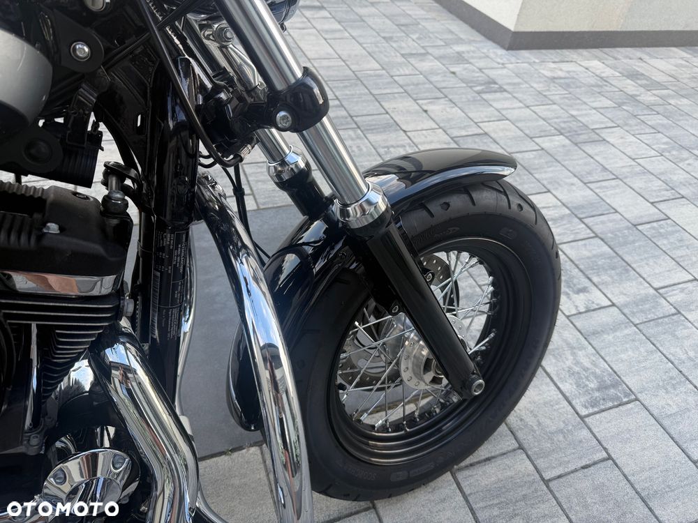 Harley-Davidson Sportster Custom 1200C - 23