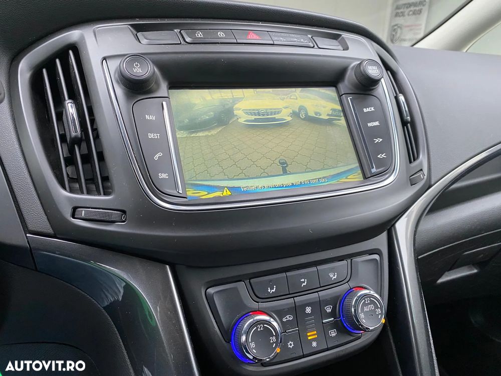 Opel Zafira - 20