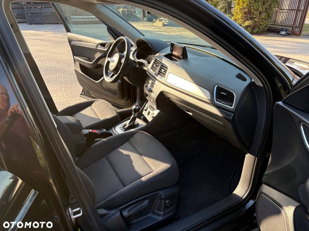 Audi Q3 2.0 TDI Quattro S tronic sport - 11