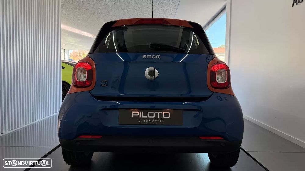 Smart ForFour EQ - 6