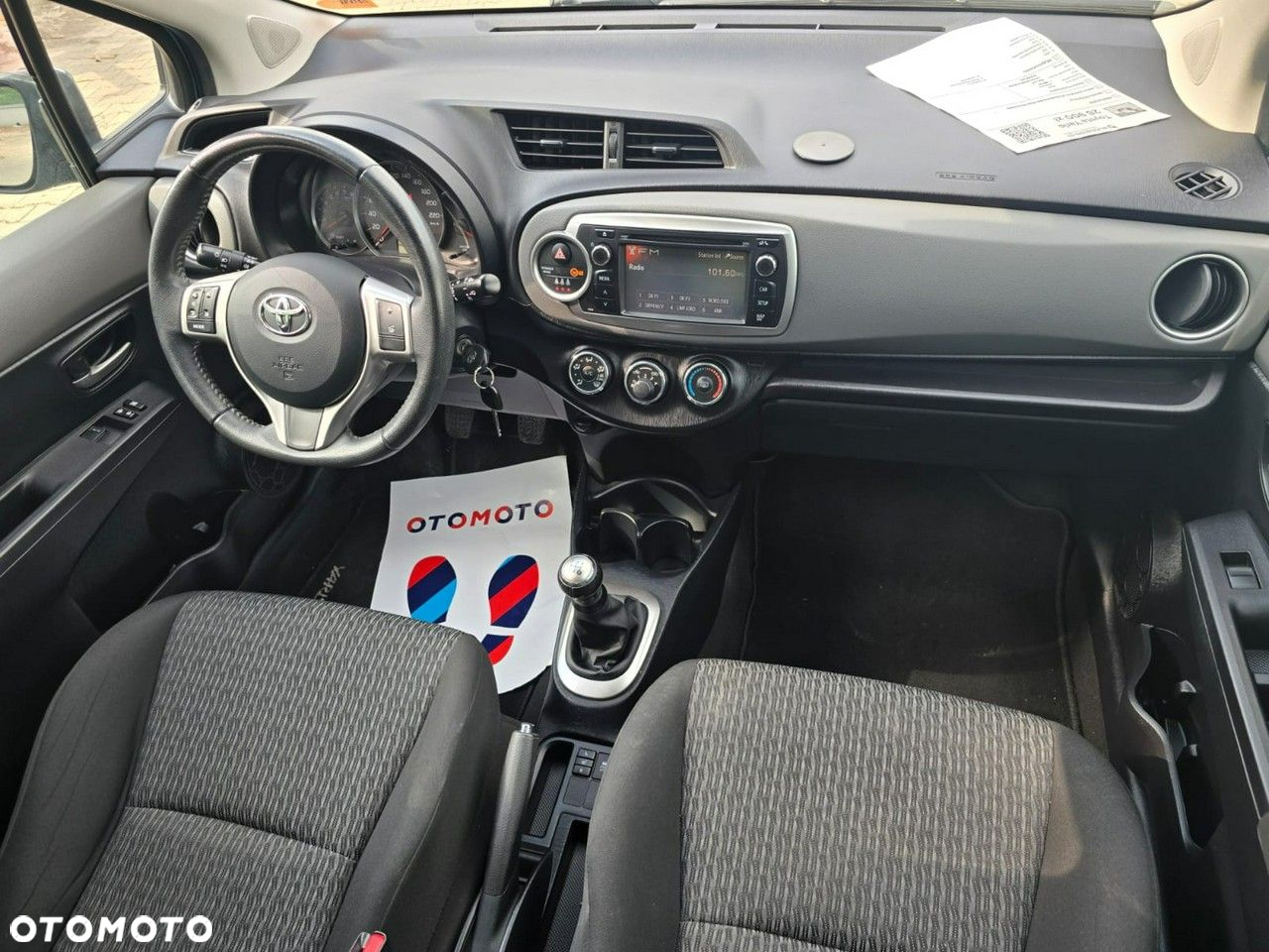 Toyota Yaris - 14