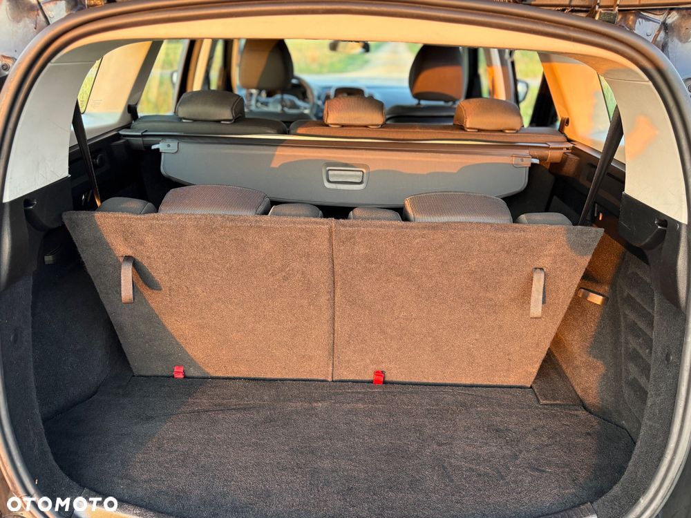 Renault Scenic 1.5 dCi Intens EDC - 14