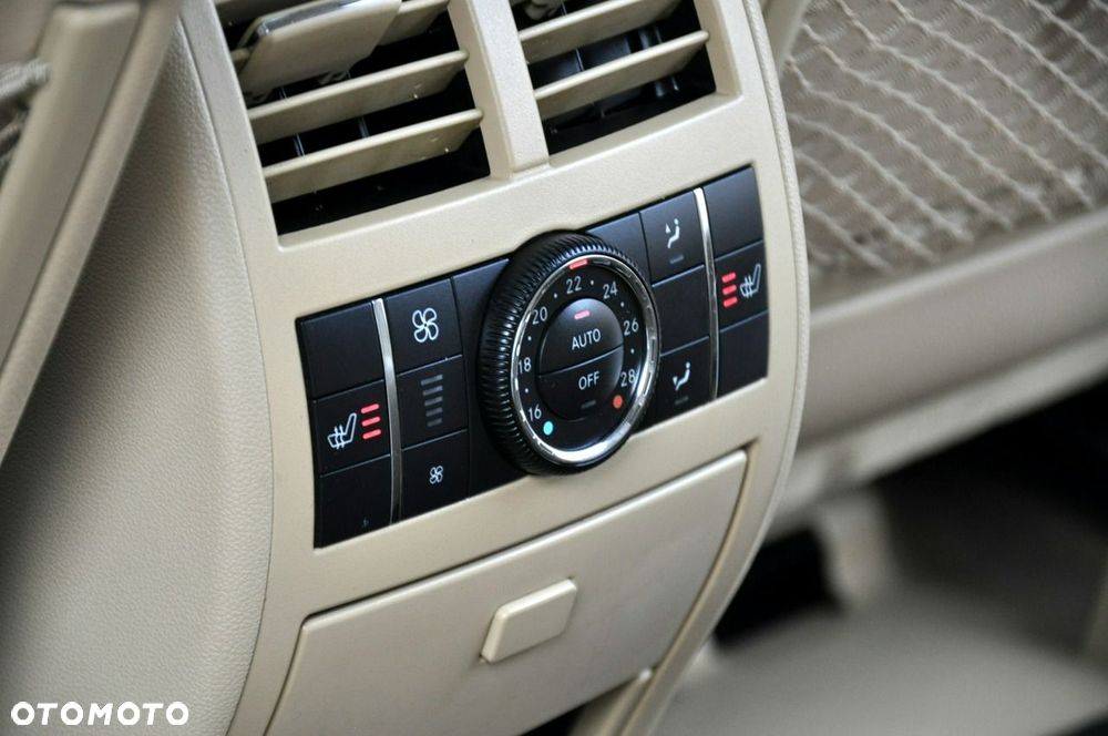 Mercedes-Benz ML - 21