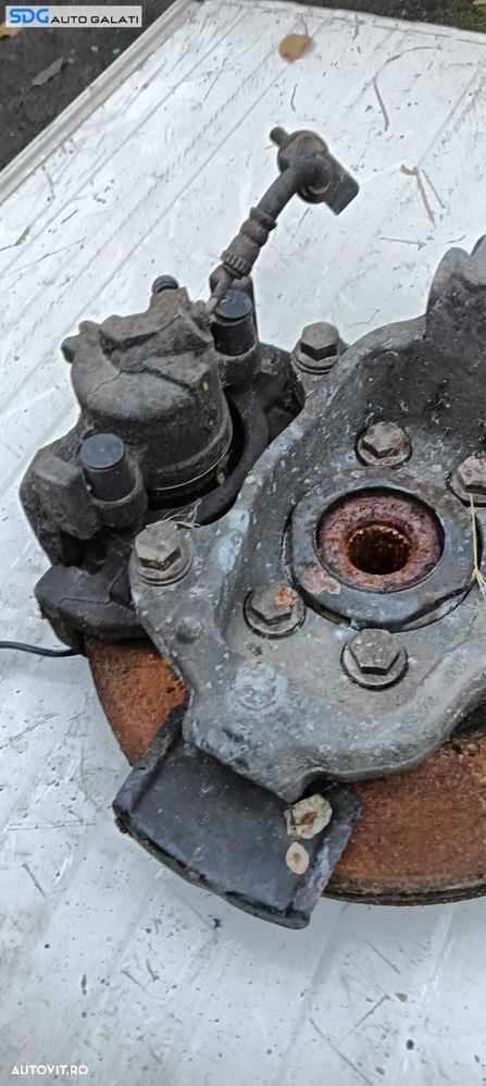 Fuzeta Dreapta Fata cu Rulment si Senzor ABS Renault Laguna 3 2.0 DCI 2007 - 2015 Cod 400140006R [V0055] - 3