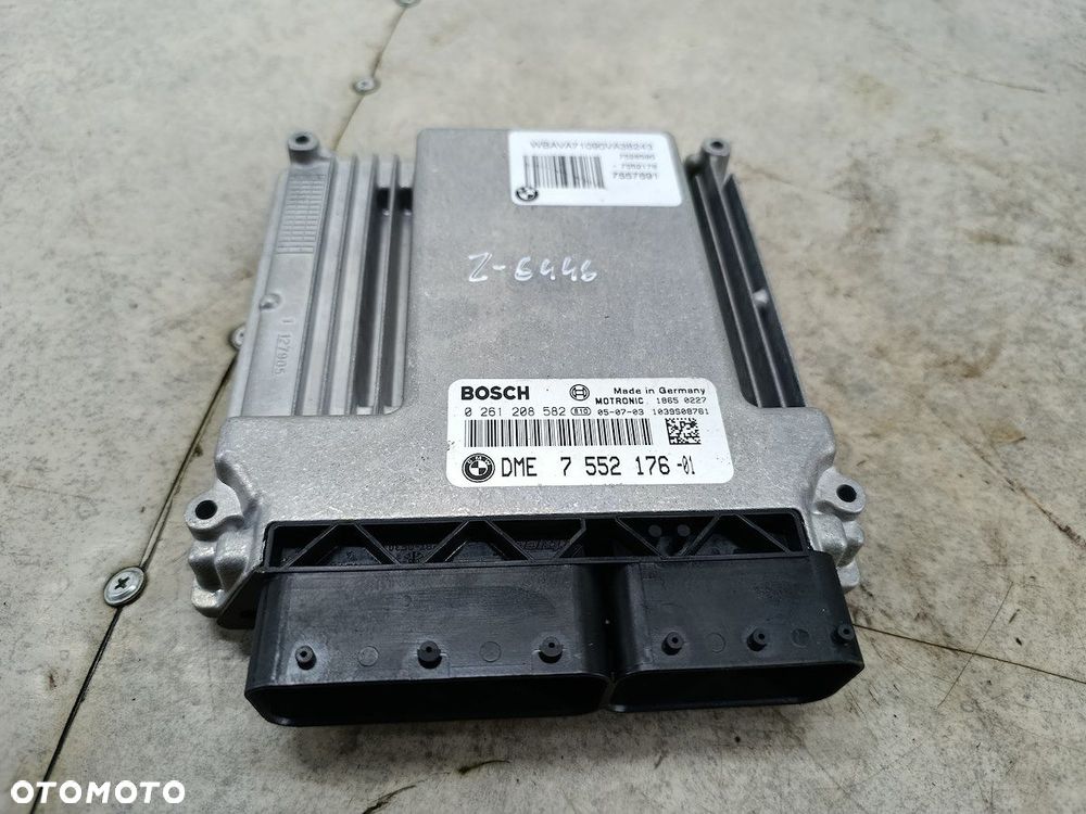 KOMPUTER, STEROWNIK BMW 3 E90 7552176  0261208582  BOSCH 2.0 16V 320i - 1