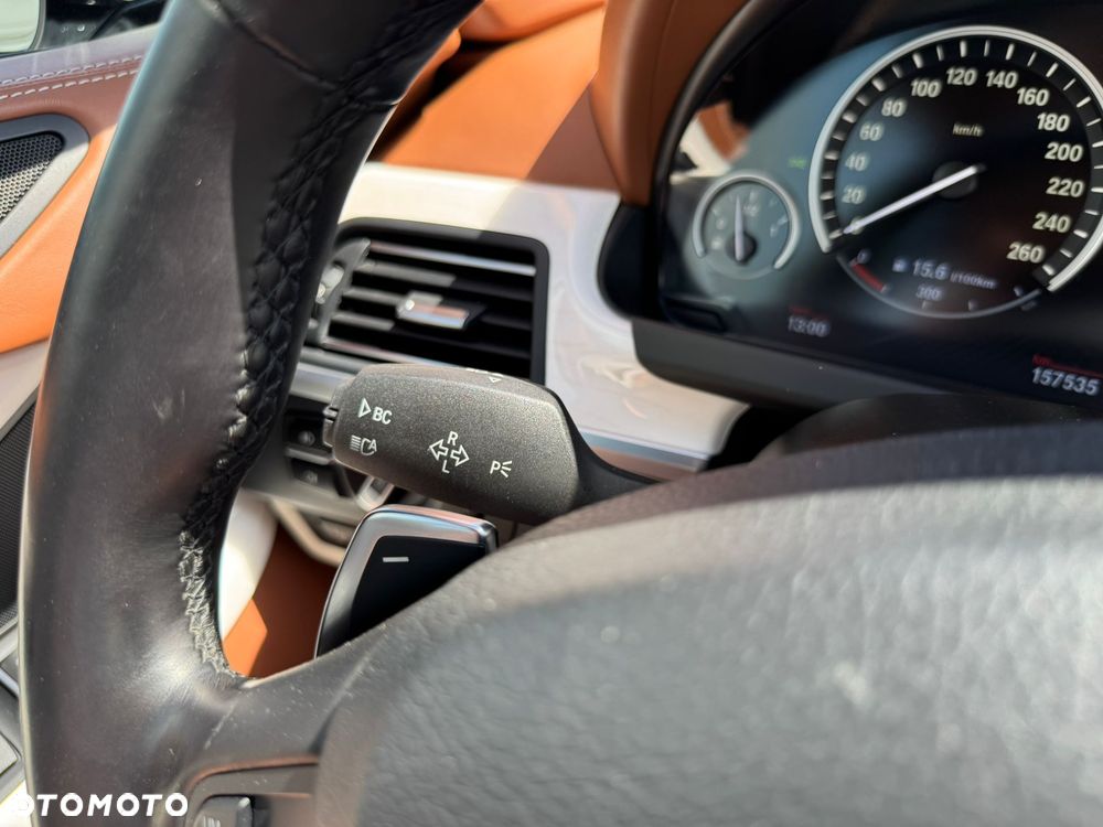 BMW Seria 6 650i xDrive - 12