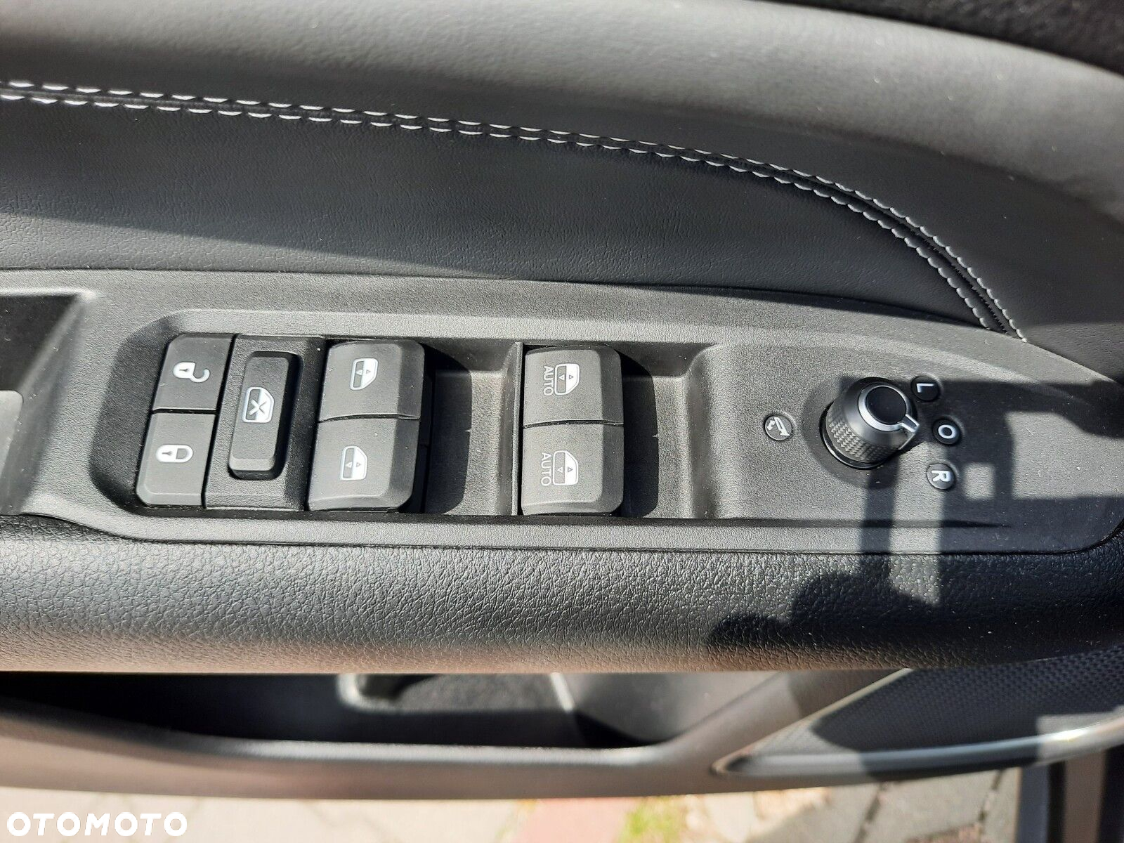 Jeep Compass 1.3 T4 PHEV 4xe Limited S&S - 34