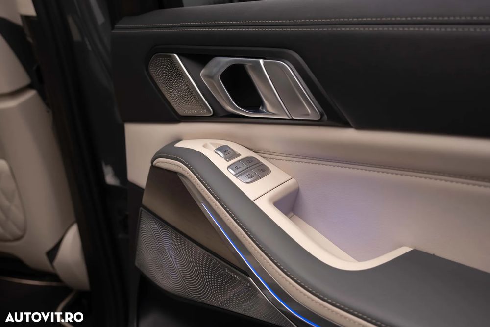 BMW X7 M60i xDrive - 39