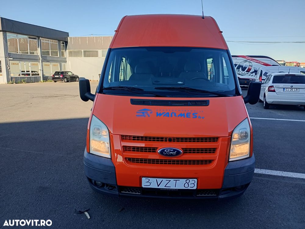 Ford Transit Turneo - 10