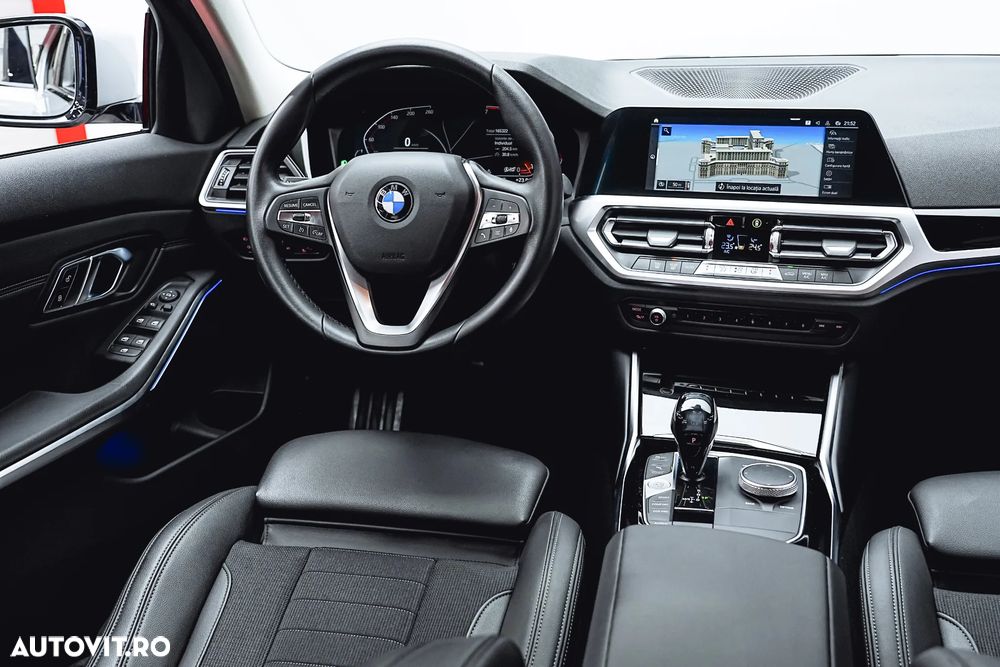 BMW Seria 3 318i Aut. Luxury Line - 4
