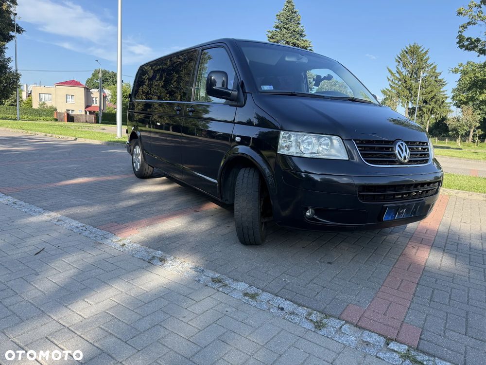 Volkswagen Caravelle - 2