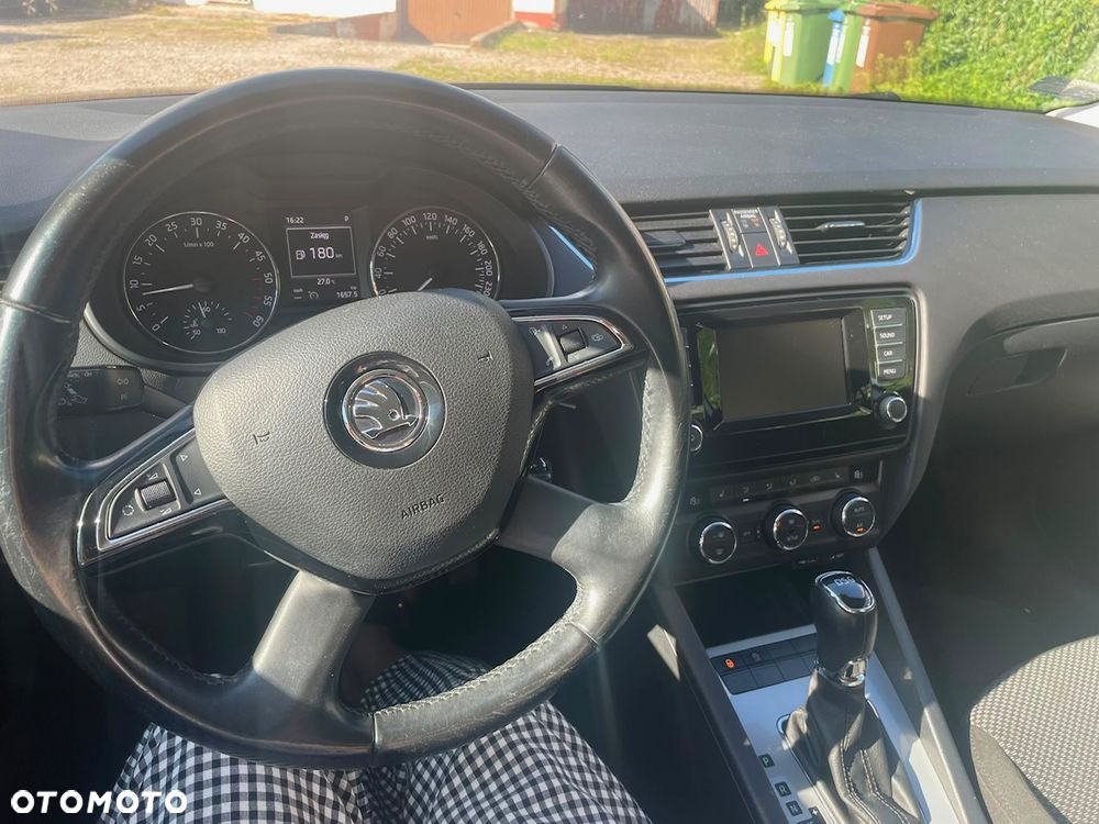 Skoda Octavia 2.0 TDI Ambition DSG - 14
