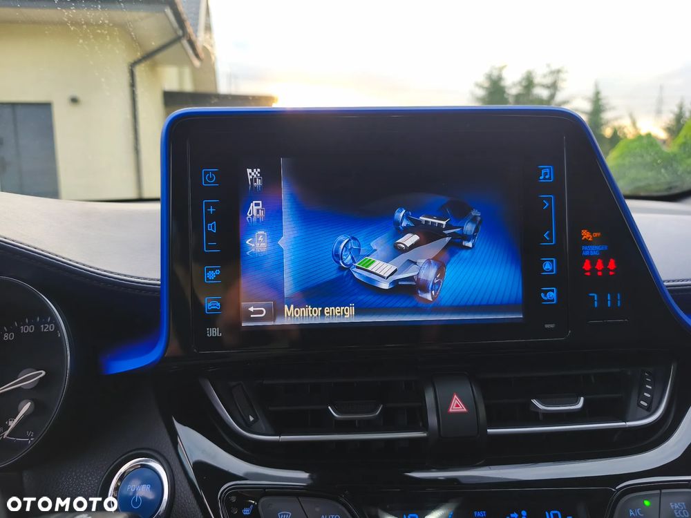 Toyota C-HR Style Selection - 18