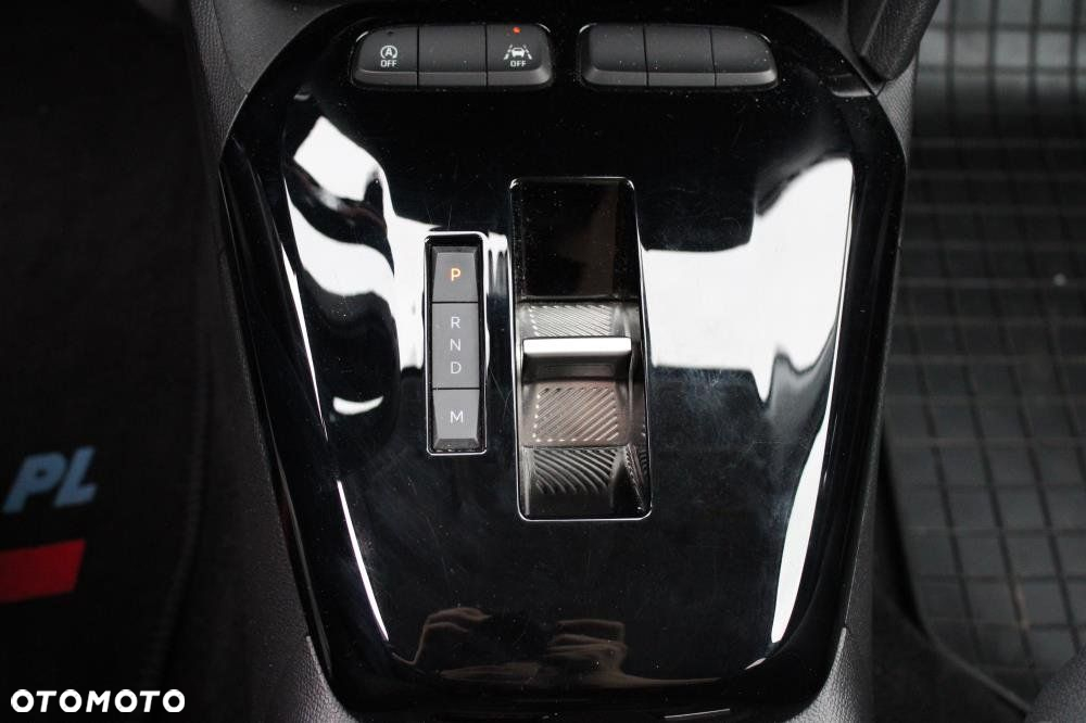 Opel Corsa - 18