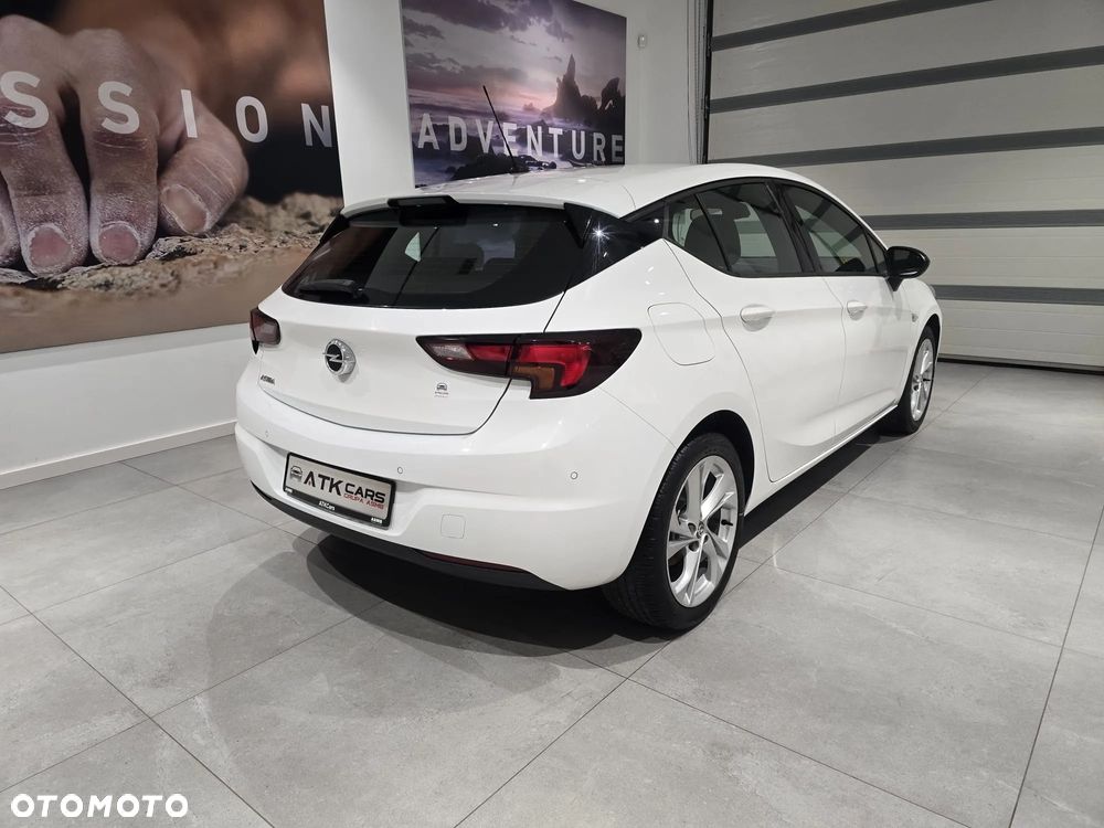 Opel Astra 1.2 T GS Line S&S - 4