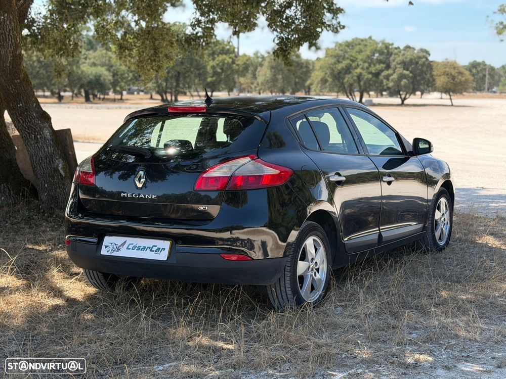 Renault Mégane 1.5 dCi Dynamique - 5