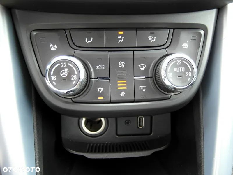 Opel Zafira Tourer 2.0 CDTI Automatik Innovation - 36