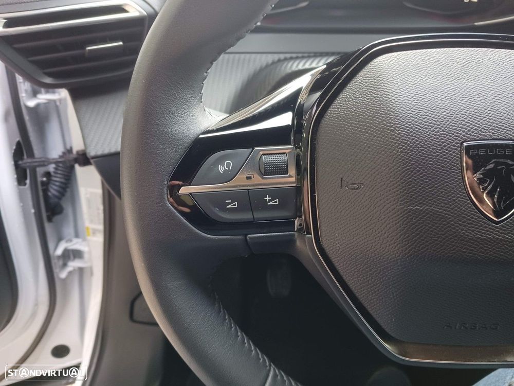 Peugeot 2008 1.2 PureTech Style - 26