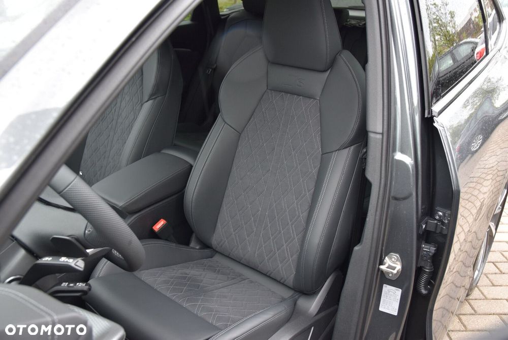 Audi Q5 Sportback - 16