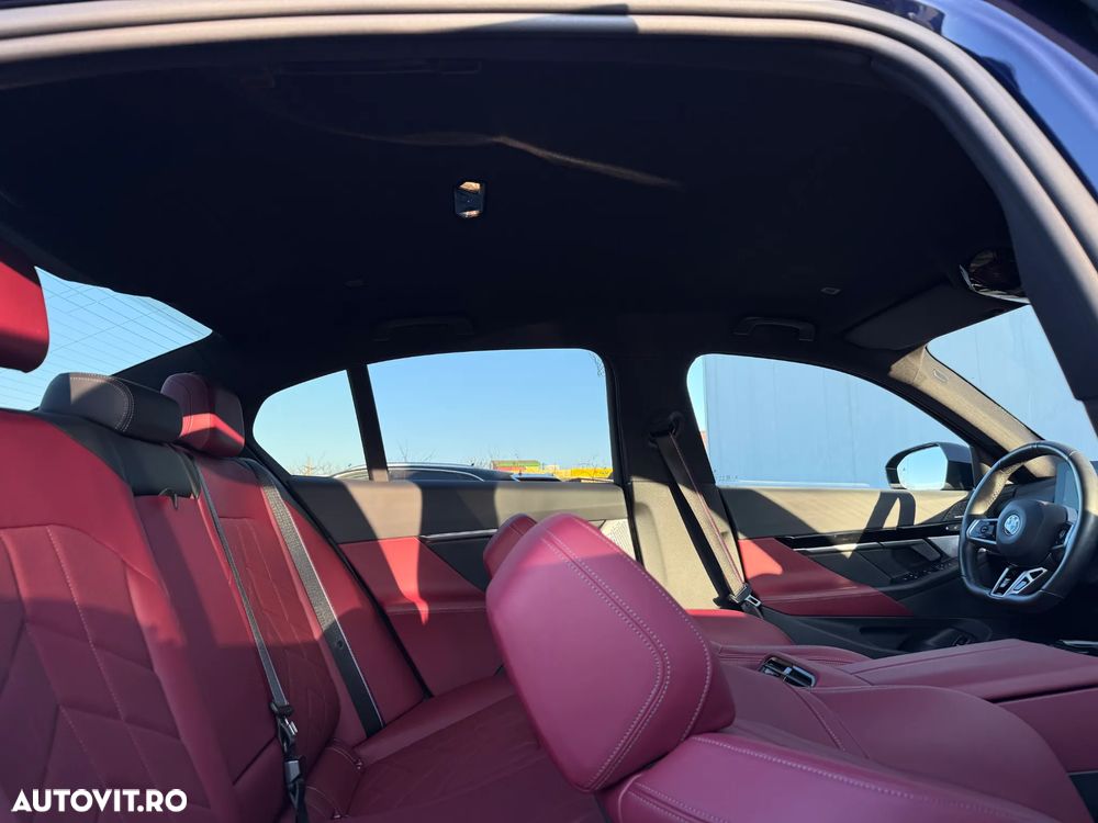 BMW Seria 5 520d AT MHEV - 13