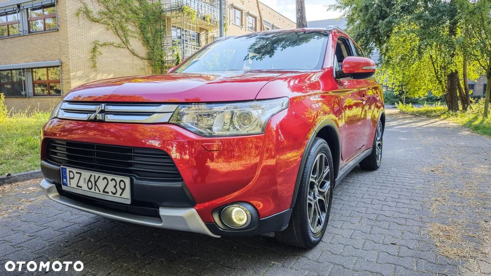 Mitsubishi Outlander 2.0 Instyle Navi 4WD CVT - 22