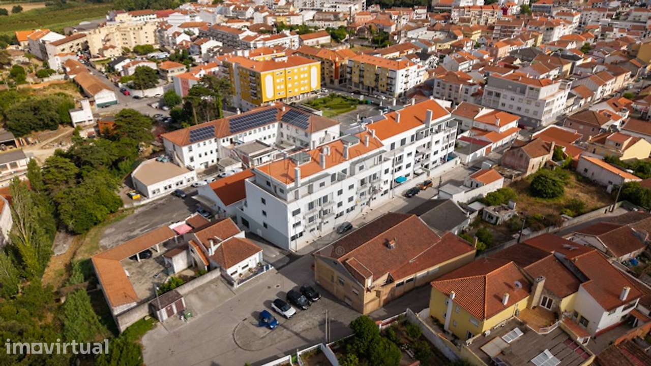 Apartamento T3 para arrendamento - Grande imagem: 2/33