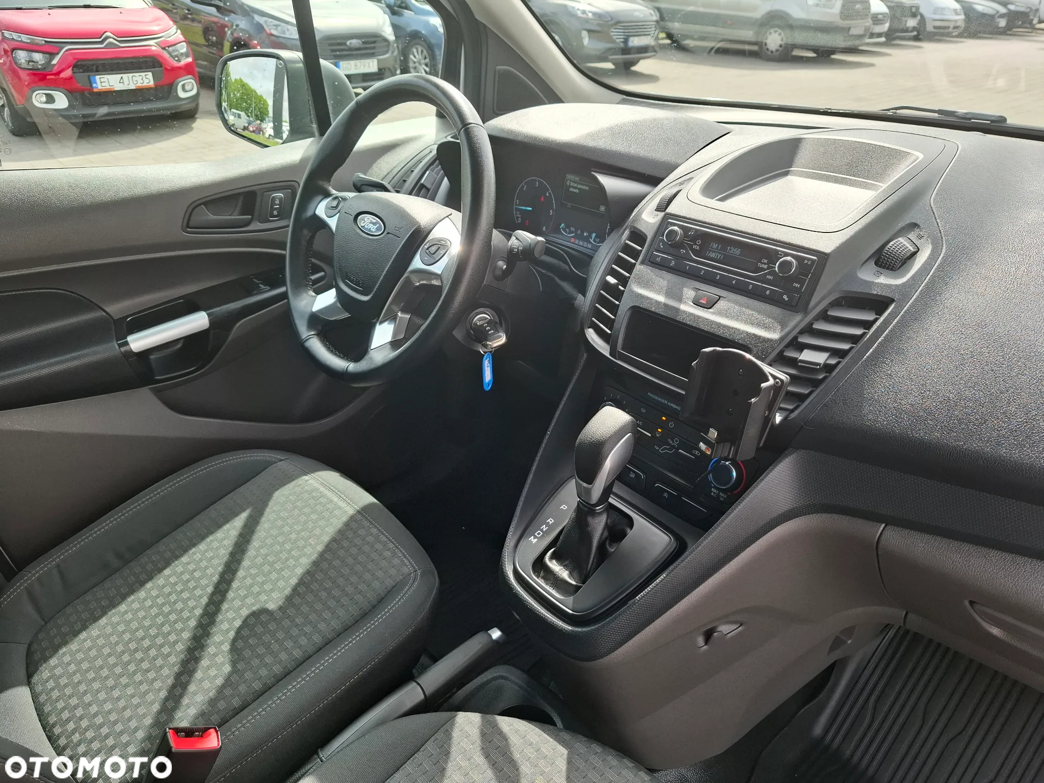Ford TRANSIT CONNECT  L2 - 10