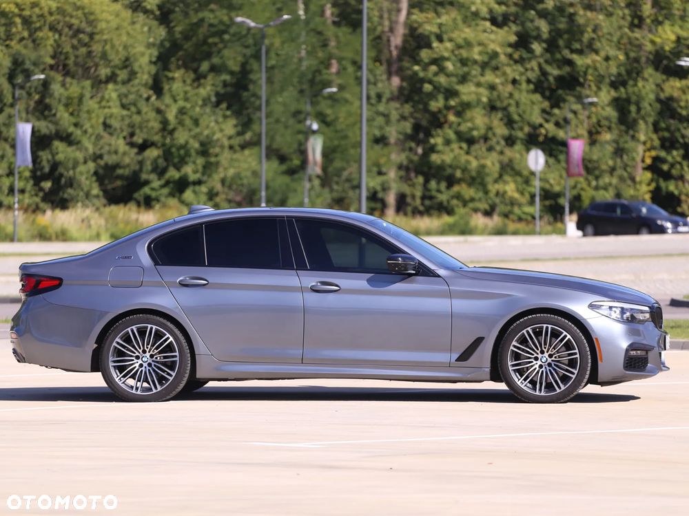 BMW Seria 5 530e iPerformance M Sport sport - 8