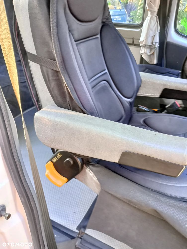 Ford Transit - 19
