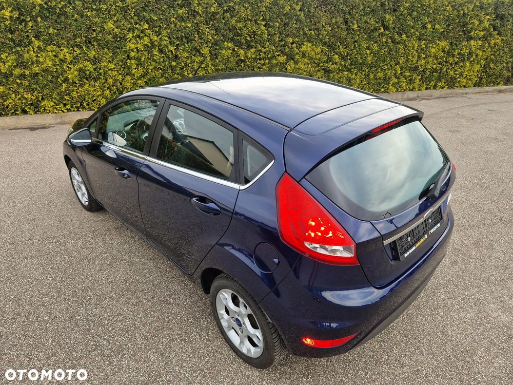 Ford Fiesta 1.4 Autom Titanium - 15
