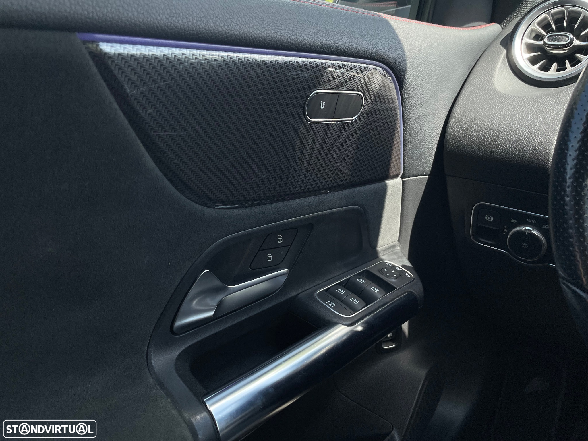 Mercedes-Benz GLA 250 e AMG Line - 23
