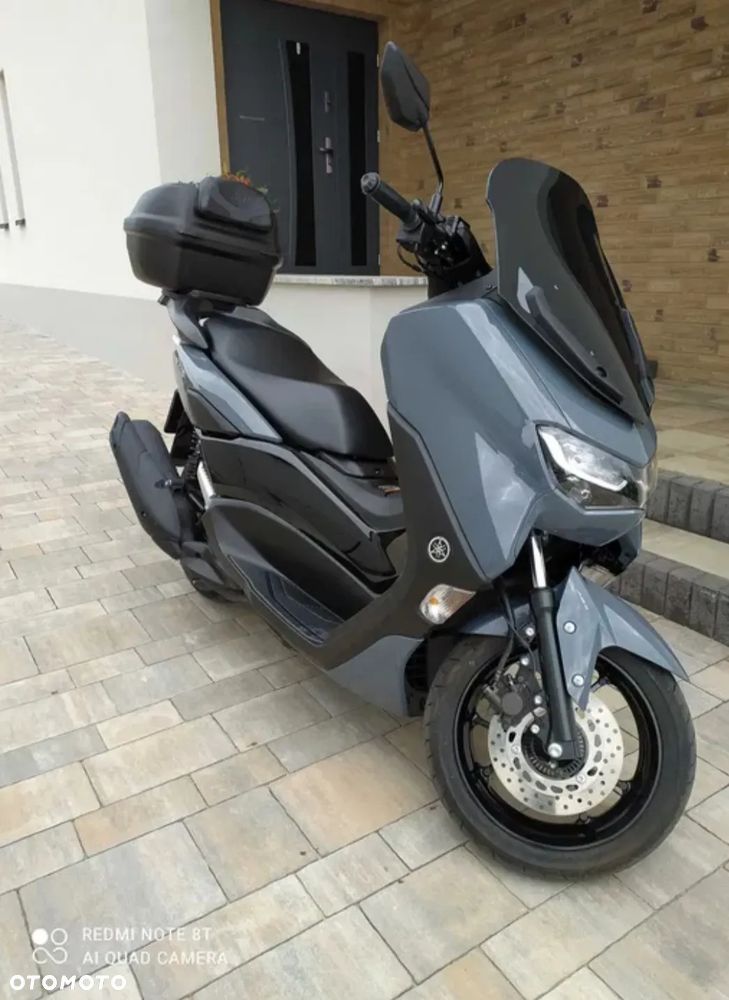 Yamaha NMAX - 1