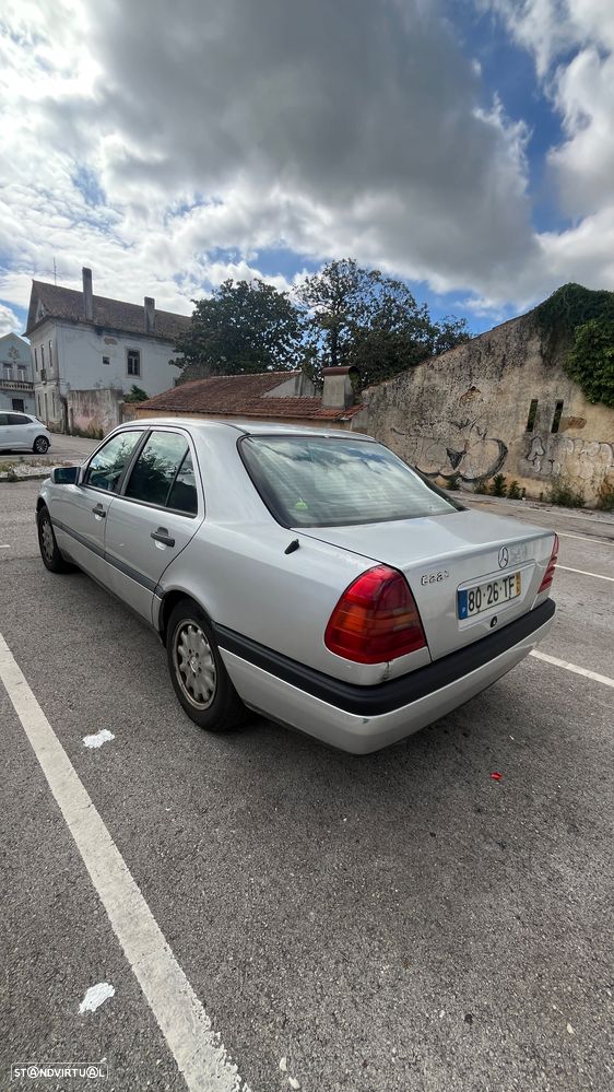 Mercedes-Benz C 220 D Elegance - 5