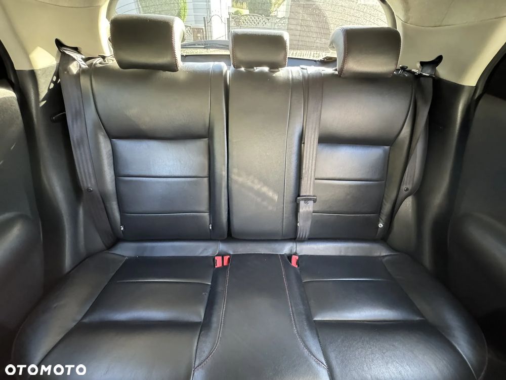 Nissan Juke 1.6 Visia - 19