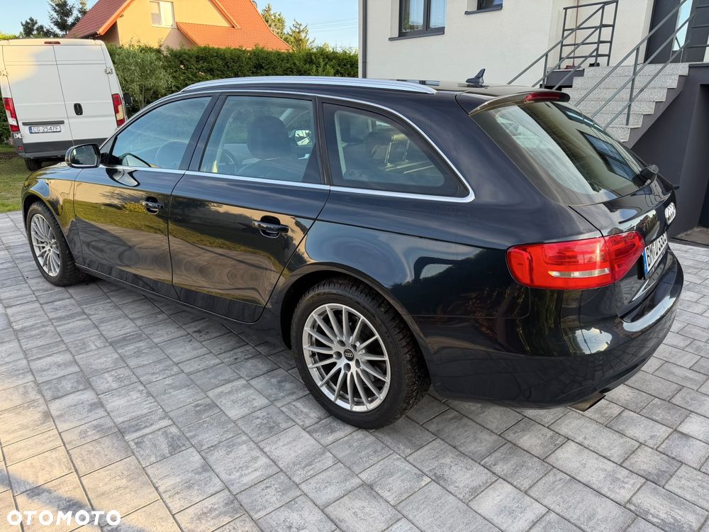 Audi A4 Avant - 4