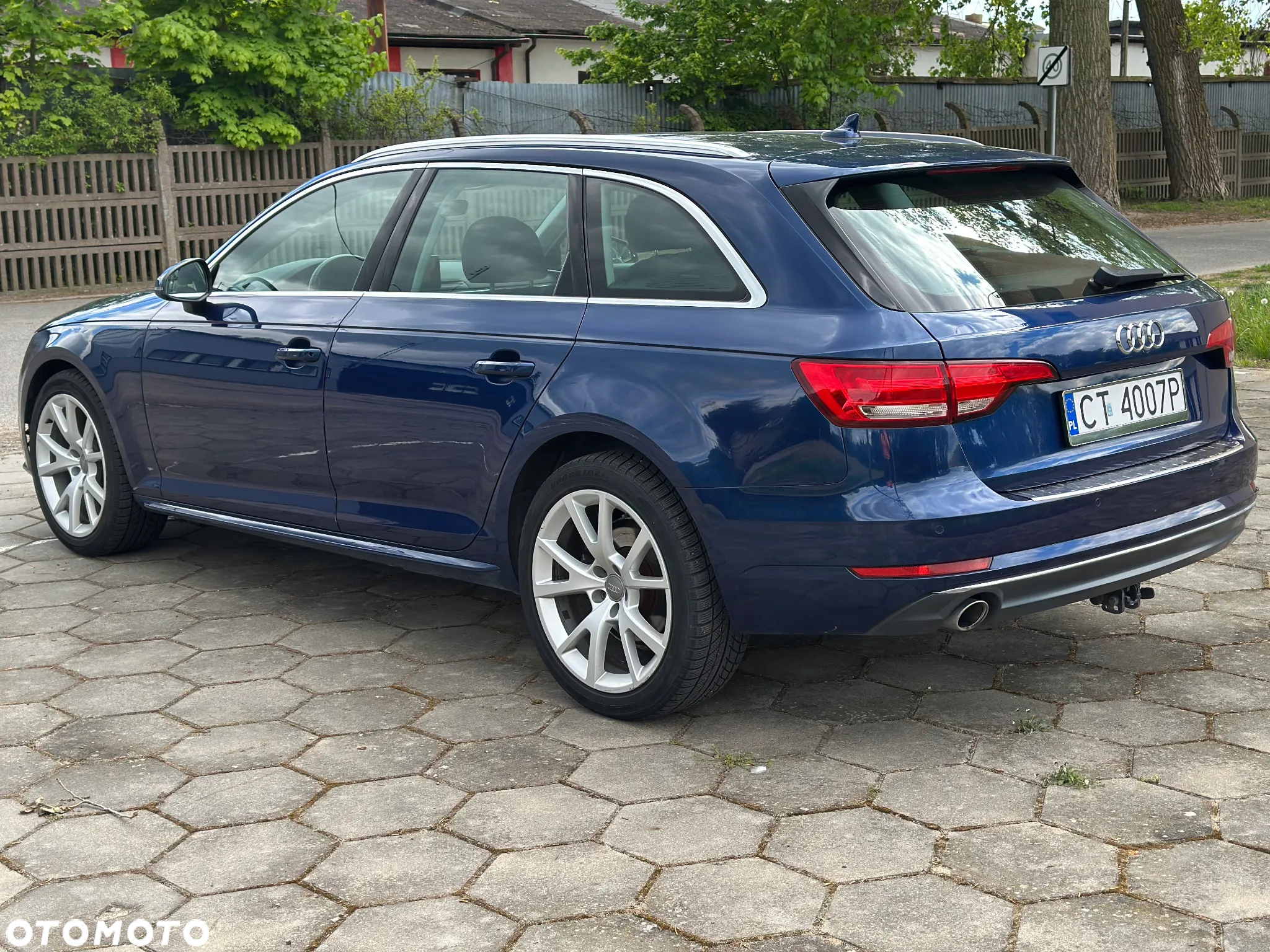 Audi A4 2.0 TDI S tronic - 4