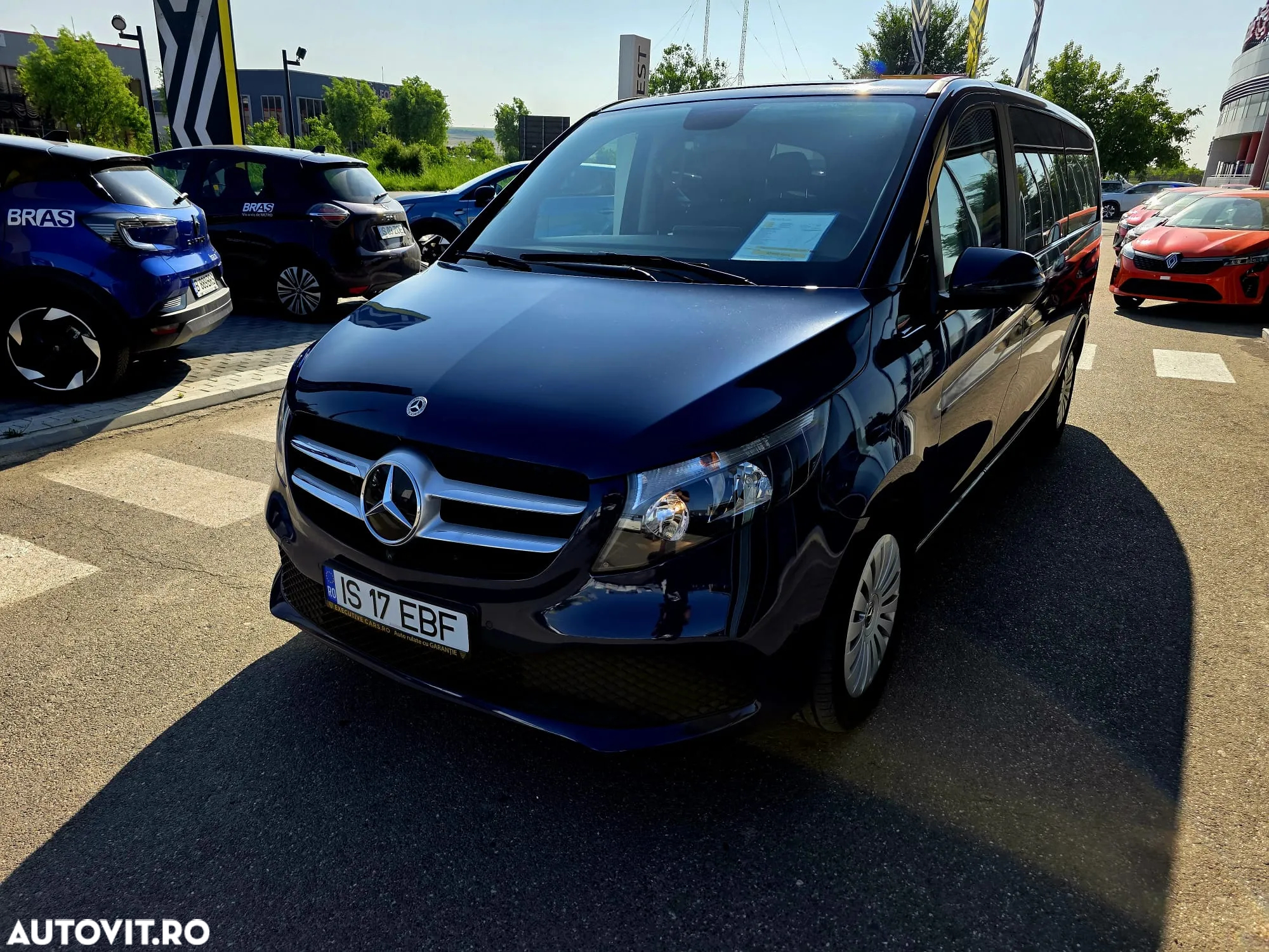 Mercedes-Benz V 250 d Combi Extra-lung 190 CP RWD 9AT AVANTGARDE - 2