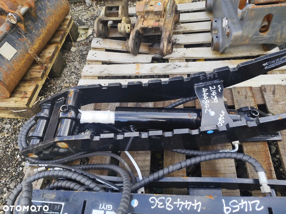 Kciuk hydrauliczny do koparki mini koparki pazur hak chwytający łapa dociskowa chwytak 5-7t NOWY - 3