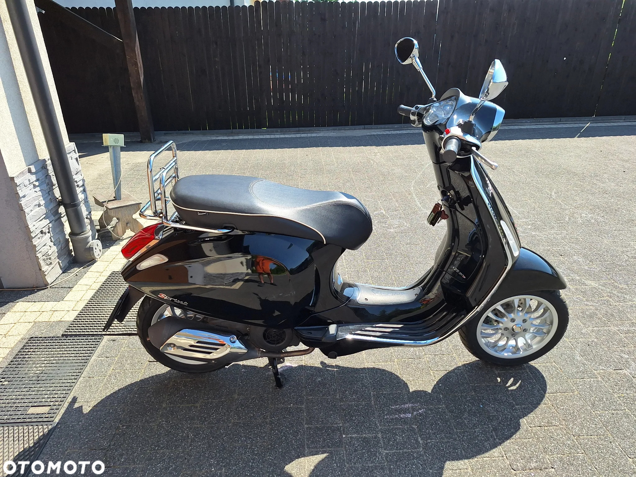 Piaggio Vespa - 4