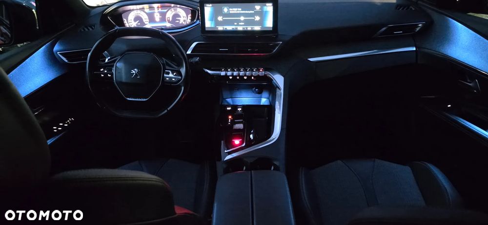 Peugeot 3008 BlueHDi 130 Stop & Start EAT8 Allure - 29
