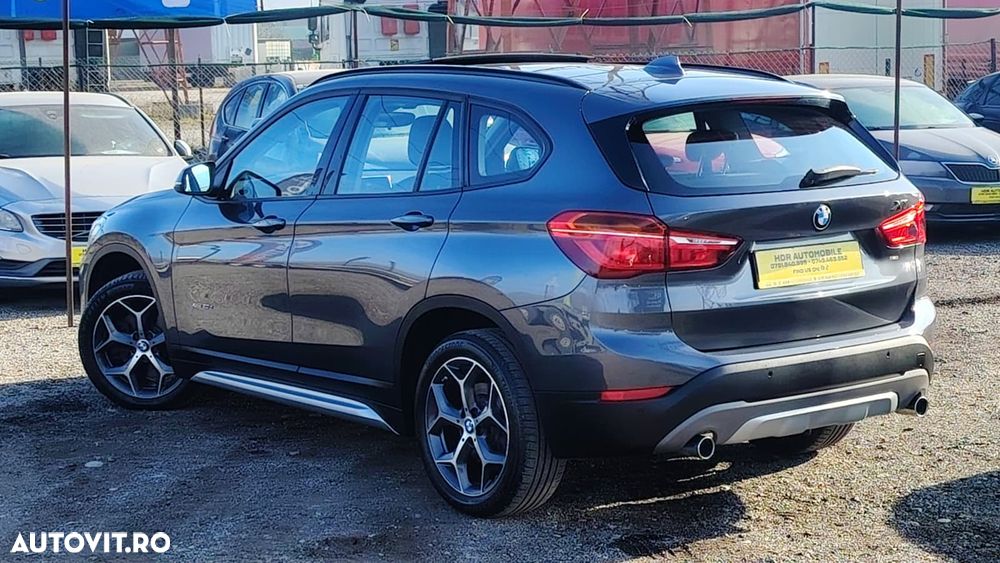 BMW X1 xDrive20d - 10