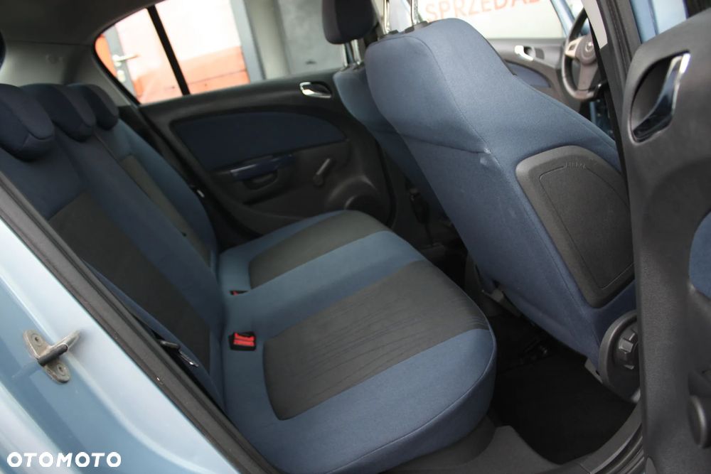 Opel Corsa 1.2 16V Silverline Easytronic - 36