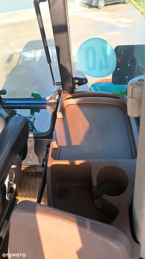 John Deere 5820 Premium pełne wyposażenie - 10