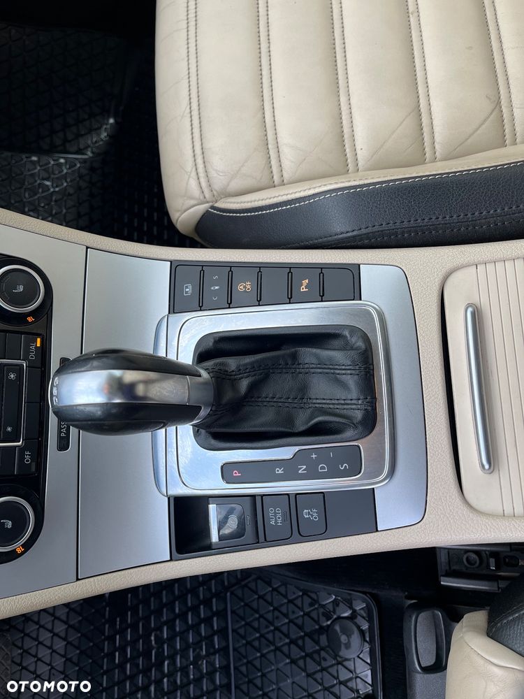 Volkswagen Passat CC 2.0 TDI BlueMotion Technology DSG - 15