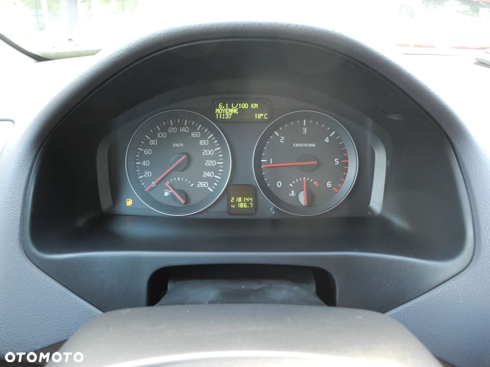 Volvo V50 - 8