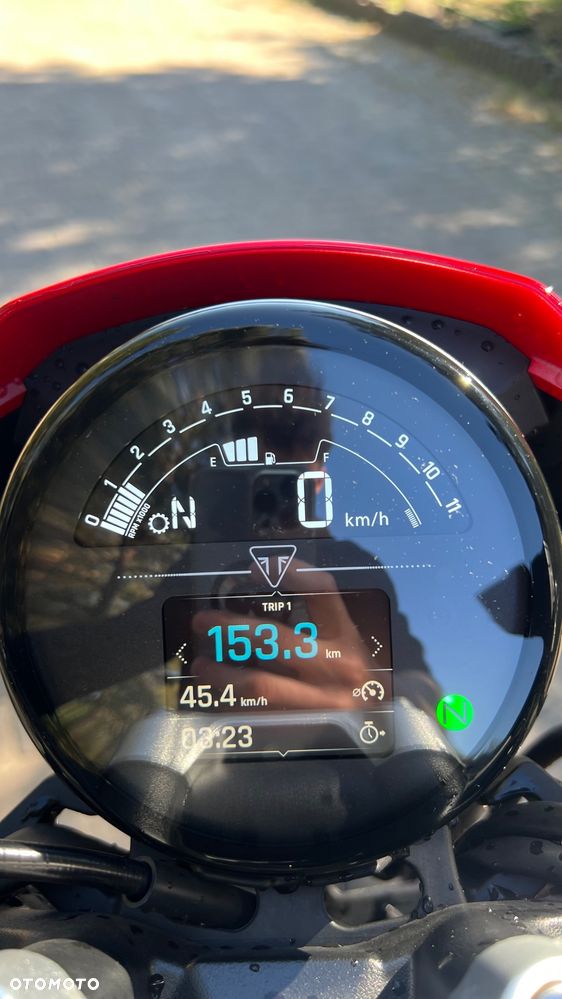 Triumph Trident - 5