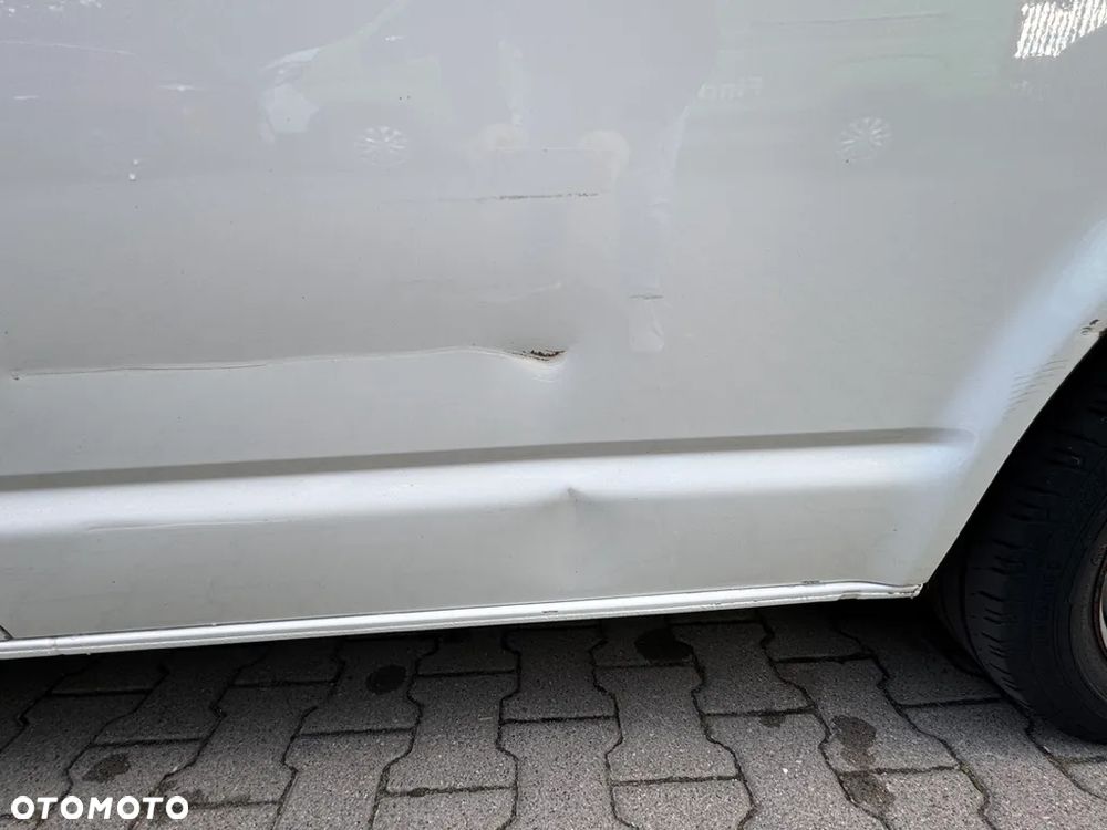 Volkswagen Transporter - 22