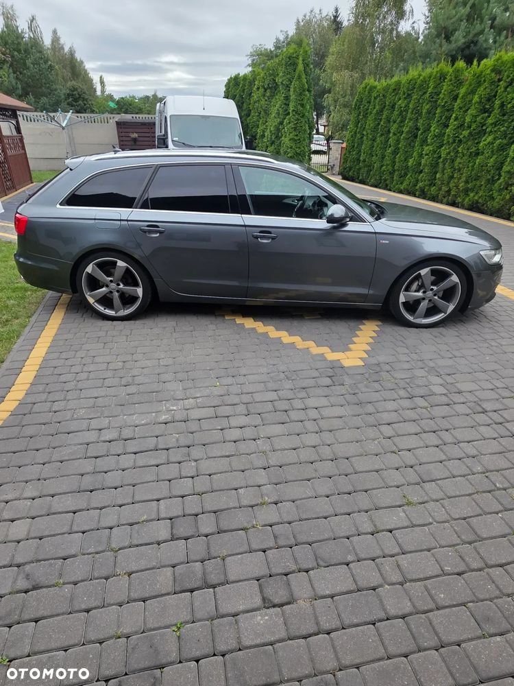 Audi A6 - 6